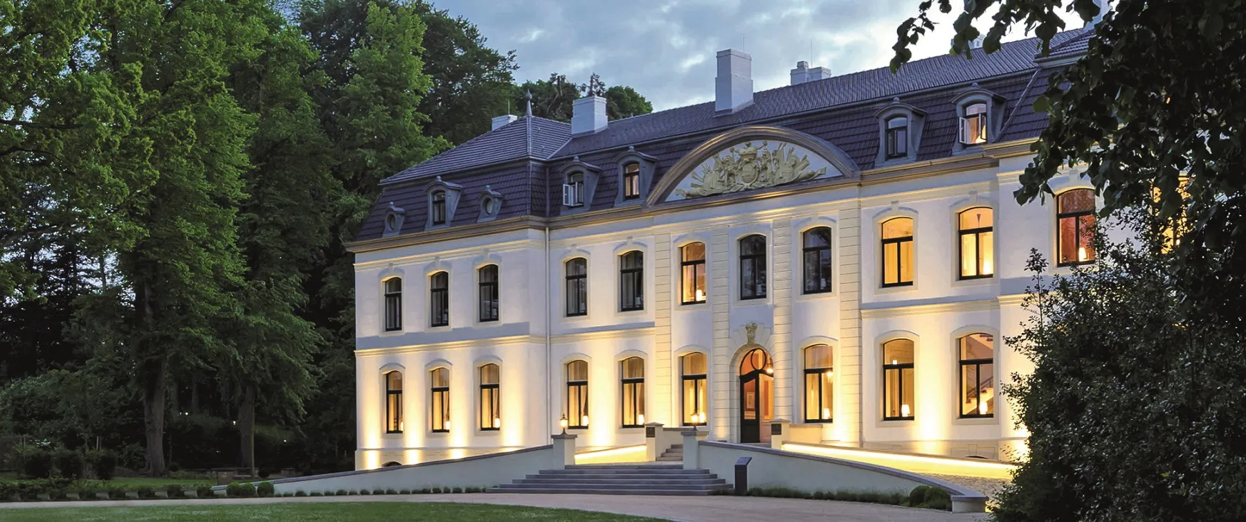 Das Schloss im Zentrum von Weissenhaus.